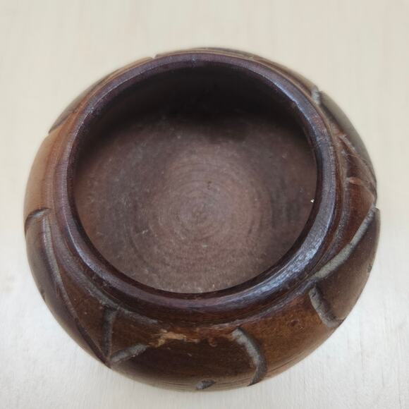 Vtg Carved Wood Trinket Handmade / Crafted Jewelry Box Storage Flower Design - Picture 7 of 8